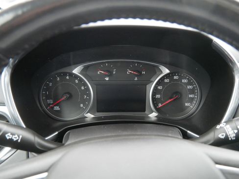 Used 2019 Chevrolet Equinox LT image 18