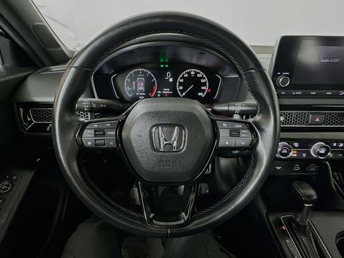 Used 2023 Honda Civic Sport image 11