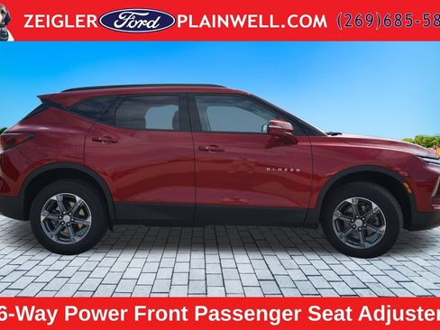 Used 2023 Chevrolet Blazer LT w/ LPO, Floor Liner Package FWD image 6