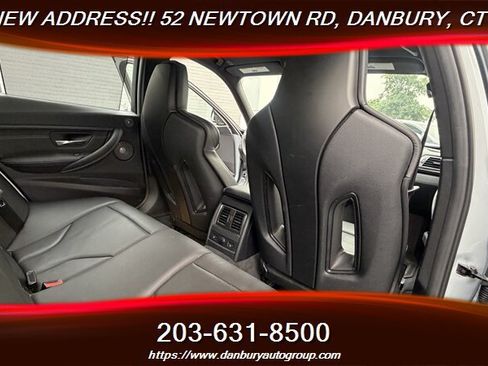 Used 2018 BMW M3 RWD image 38