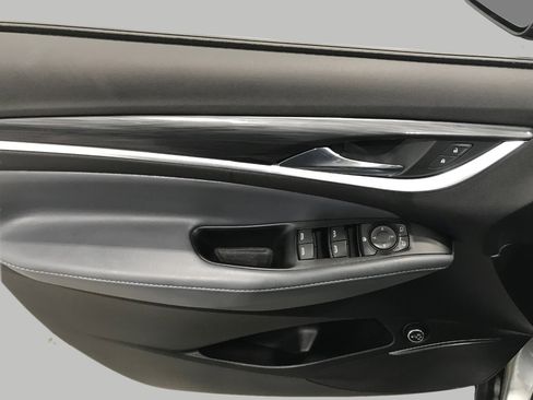 Certified 2023 Buick Enclave Essence w/ Experience Buick Package image 28