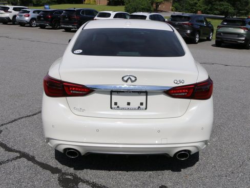 Used 2024 INFINITI Q50 Luxe w/ Cargo Package RWD image 4