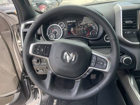 Used 2025 RAM 1500 Big Horn AWD/4WD image 24