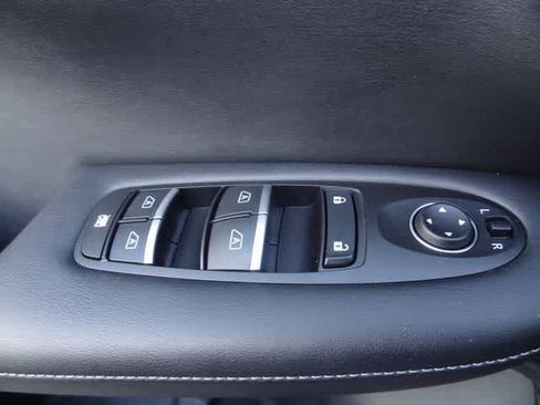 Certified 2022 INFINITI QX55 Essential w/ Proassist Package AWD/4WD image 17