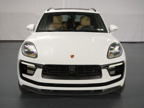 Used 2022 Porsche Macan S image 8