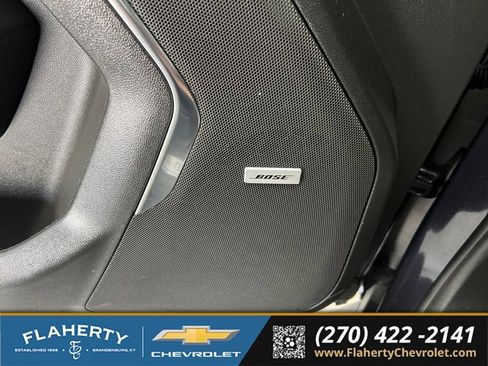 Used 2026 Chevrolet Suburban LT w/ Comfort Package AWD/4WD image 25