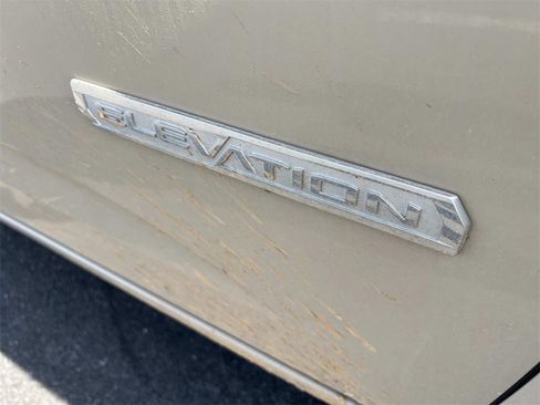 Used 2022 GMC Canyon Elevation w/ Trailering Package image 11