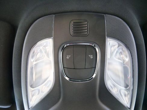 Used 2024 Jeep Compass Sport image 48