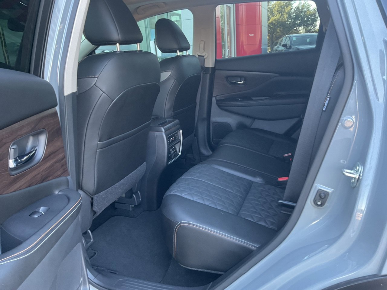 Used 2023 Nissan Murano Platinum w/ Cargo Package FWD image 14