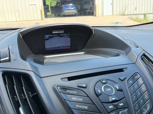 Used 2014 Ford Escape S FWD image 21