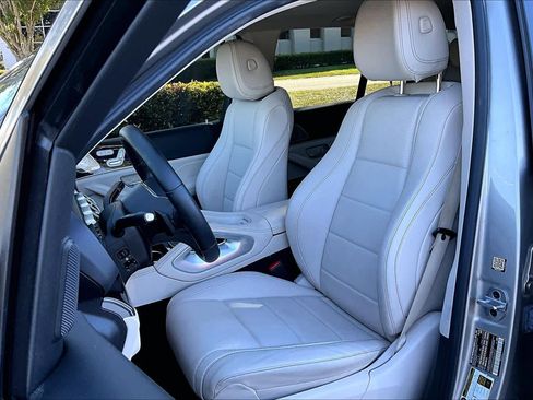 Used 2022 Mercedes-Benz GLE 450 4MATIC image 7