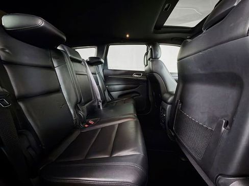Used 2019 Jeep Grand Cherokee Limited AWD/4WD image 29