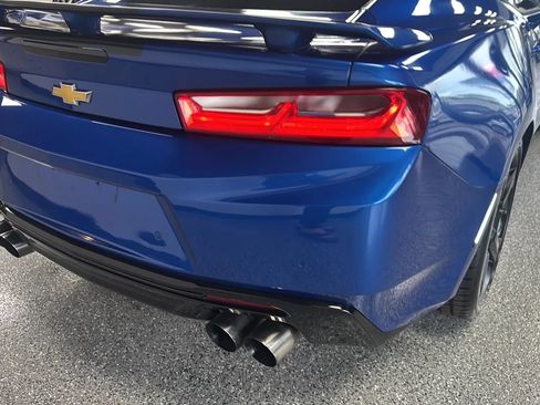 Used 2016 Chevrolet Camaro SS RWD image 37