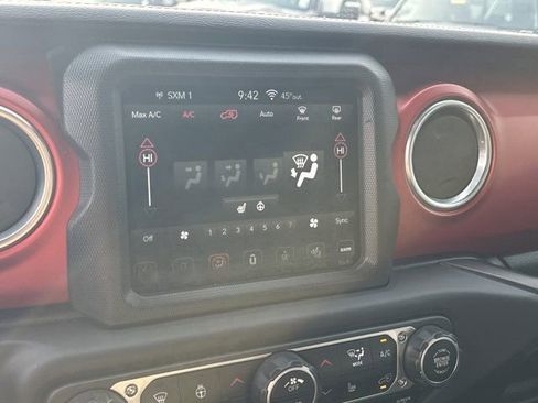 Used 2018 Jeep Wrangler Unlimited Rubicon w/ Dual Top Group image 30