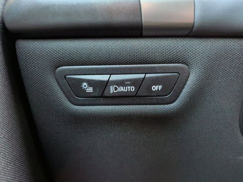 Used 2026 BMW iX xDrive60 w/ M Sport Package image 22