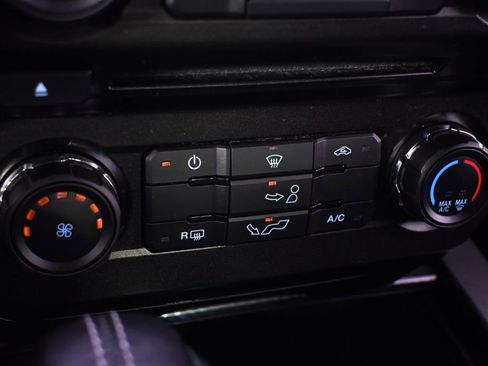 Used 2018 Ford F150 XLT w/ Equipment Group 301A Mid AWD/4WD image 29