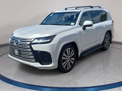 Used 2026 Lexus LX 600 4WD w/ Accessory Package (2T)