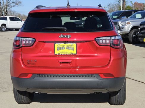 New 2026 Jeep Compass Latitude image 4