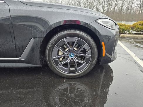 Used 2023 BMW i4 eDrive35 w/ Premium Package image 4