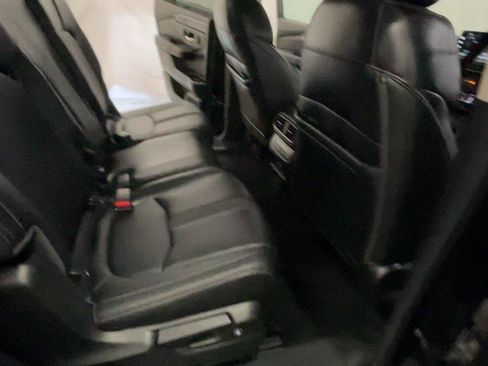 Certified 2025 Honda Pilot EX-L image 24