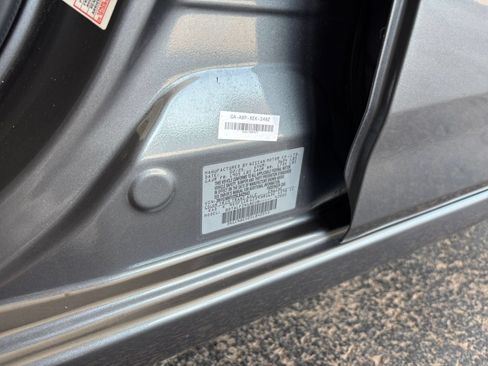 Used 2025 Nissan Versa SV FWD image 27