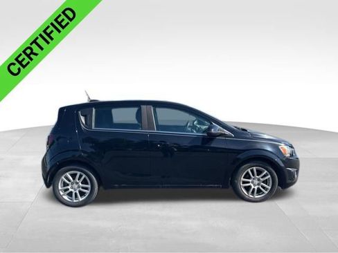 Used 2016 Chevrolet Sonic LT w/ Wheels and Fog Lamp Package FWD image 7