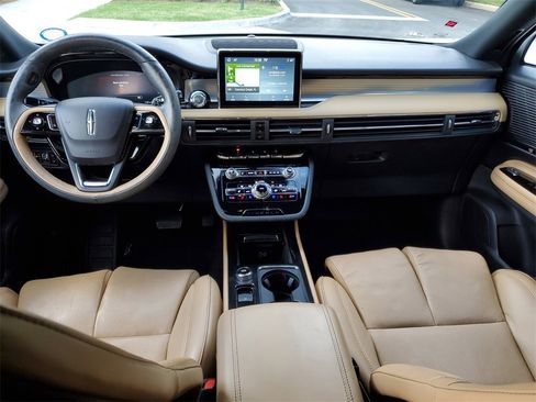 Used 2022 Lincoln Corsair Grand Touring w/ Elements Technology Bundle image 15