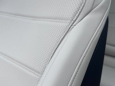 New 2026 Mercedes-Benz GLC 300 4MATIC image 30