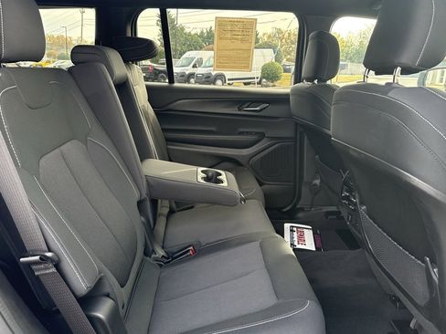 Used 2024 Jeep Grand Cherokee L Laredo w/ Luxury Tech Group I image 39