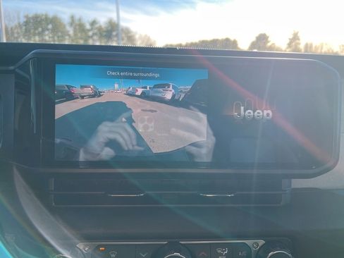 New 2026 Jeep Gladiator Sport image 29