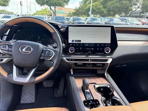 Used 2025 Lexus RX 350 Premium Plus w/ Accessory Package (Z1) FWD image 19