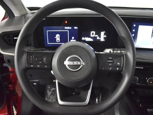 Certified 2025 Nissan Kicks SV w/ SV Premium Package AWD/4WD image 13
