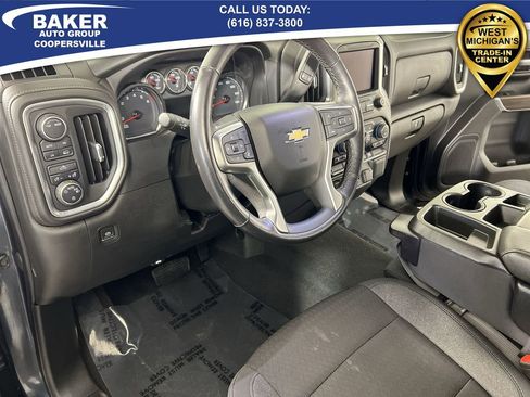Used 2022 Chevrolet Silverado 1500 LT image 11