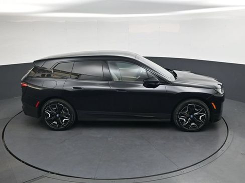 Used 2024 BMW iX xDrive50 AWD/4WD image 23