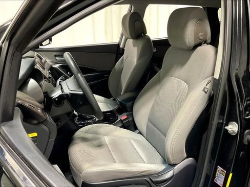 Used 2018 Hyundai Santa Fe Sport image 25