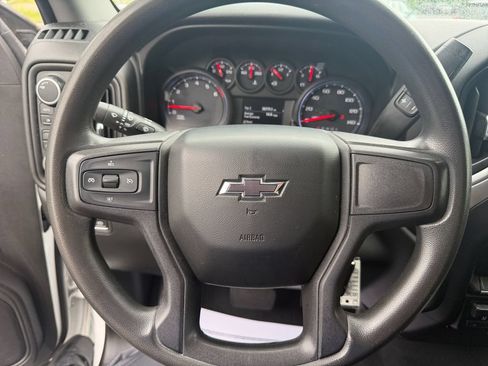 Certified 2019 Chevrolet Silverado 1500 Custom Trail Boss w/ Custom Convenience Package AWD/4WD image 15
