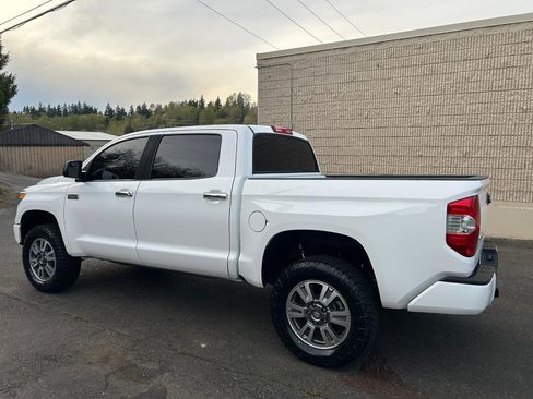 Used 2019 Toyota Tundra Platinum AWD/4WD image 7