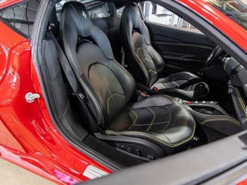 Used 2018 Ferrari 488 GTB RWD image 51
