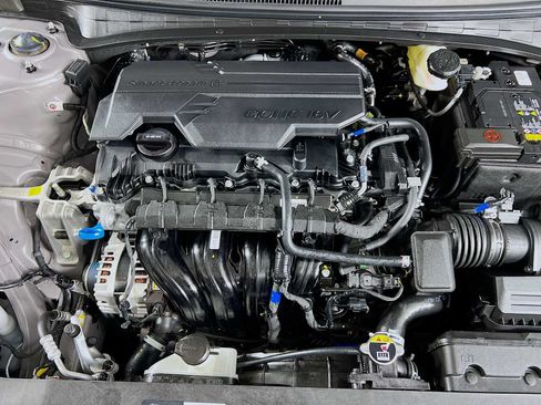 Certified 2026 Hyundai Elantra Sport FWD image 29