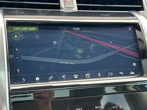 Used 2020 Land Rover Discovery Sport S AWD/4WD image 18