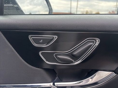 Used 2020 Lincoln Corsair Reserve w/ Equipment Group 201A image 30