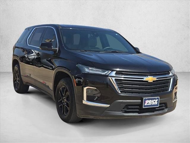 Used 2023 Chevrolet Traverse LS FWD image 3
