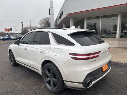 Used 2024 Genesis GV70 2.5T w/ Sport Prestige Package image 8