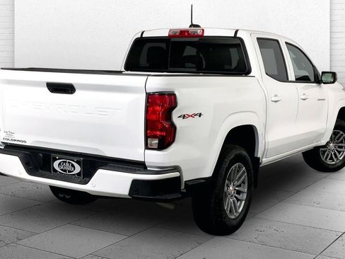 Used 2025 Chevrolet Colorado LT AWD/4WD image 13