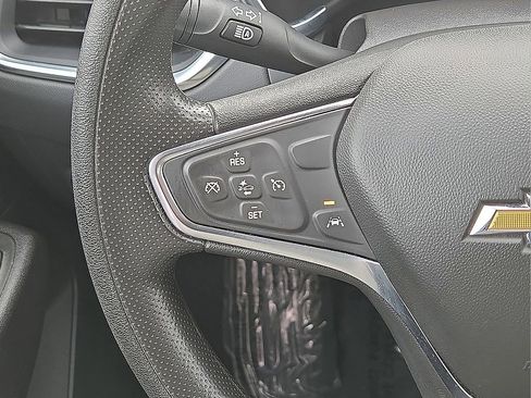 Used 2024 Chevrolet Equinox LS image 19