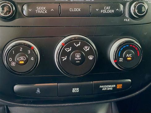 Used 2016 Kia Soul w/ Convenience Package FWD image 19