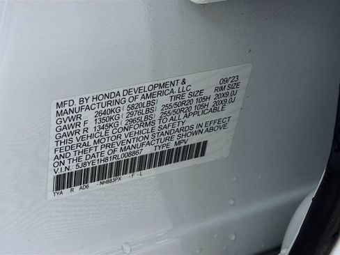 Used 2024 Acura MDX SH-AWD w/ Advance Package image 40