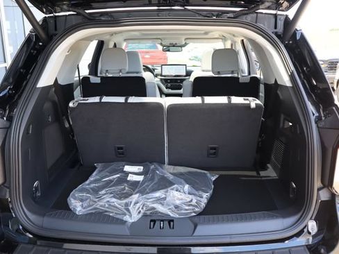New 2026 Ford Explorer Platinum w/ LUX Leather Package AWD/4WD image 30