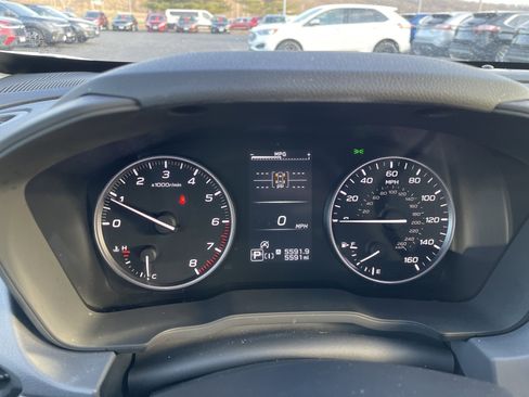 Used 2025 Subaru Crosstrek 2.0i Premium image 26