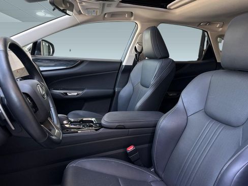 Certified 2025 Lexus NX 350h AWD w/ Premium Package image 23